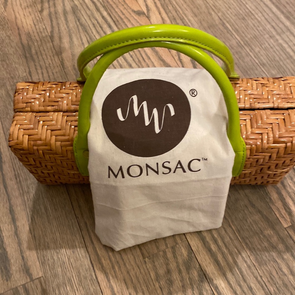 Monsac straw bag excellent condition